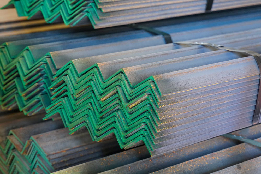 Hot Rolled Steel Angle Iron - 3/16" X 1-1/2" X 1-1/2" X 6 Ft - Select Brand